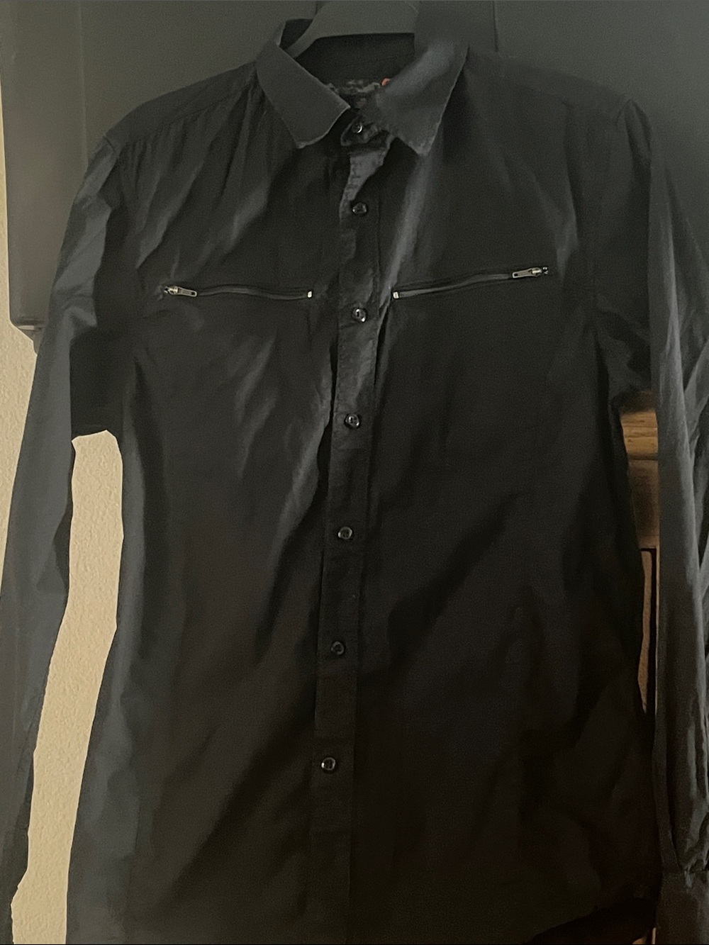 Preowned Guess  Dress Up Long Sleeve  Zipper Size XS  Men’s .